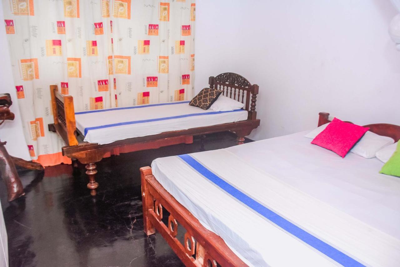 Hostel #Bedbox Dambulla Exterior foto